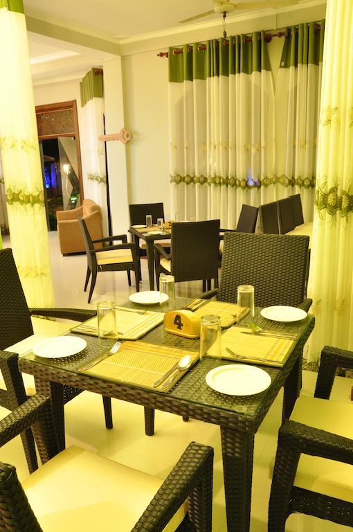 דמבולה Hotel Tinaya מראה חיצוני תמונה